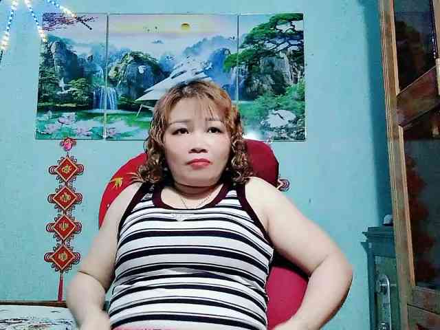 Linhanhsex2k webcam