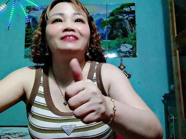 Linhanhsex2k webcam