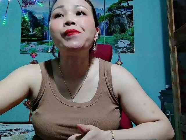 Linhanhsex2k webcam