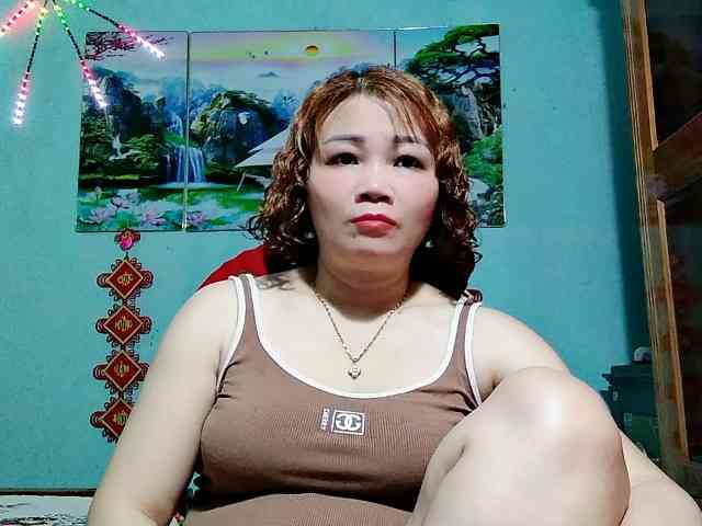 Linhanhsex2k webcam