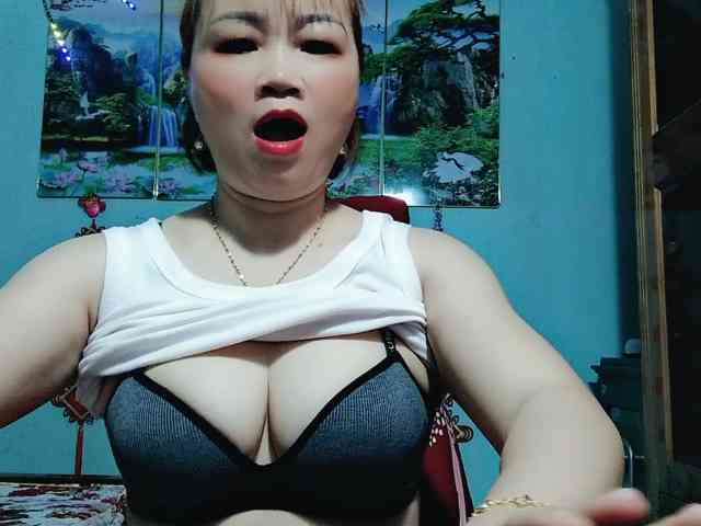 Linhanhsex2k webcam