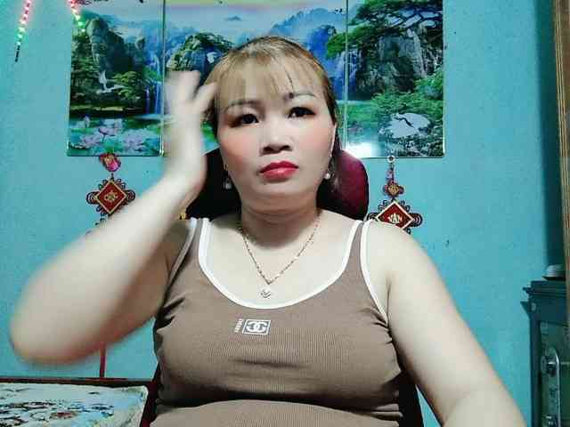 Linhanhsex2k webcam