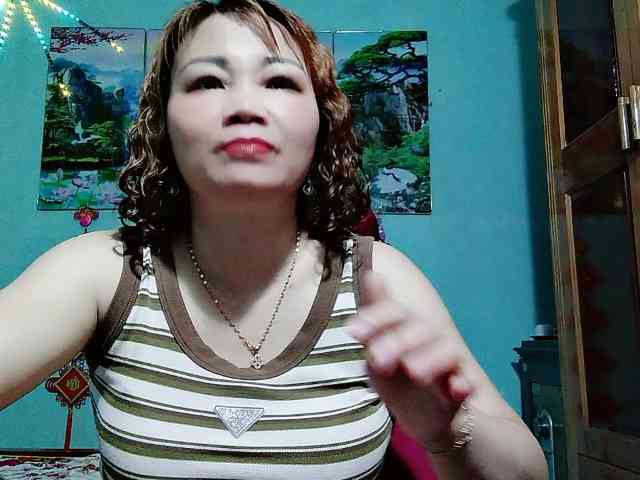 Linhanhsex2k webcam