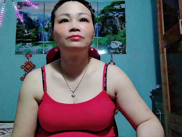 Linhanhsex2k webcam
