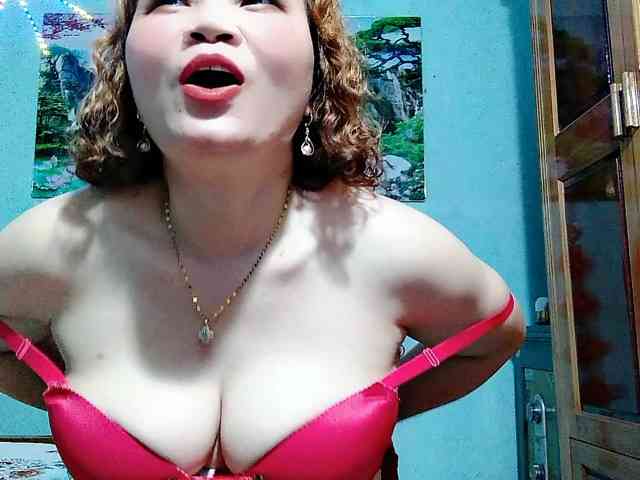 Linhanhsex2k webcam