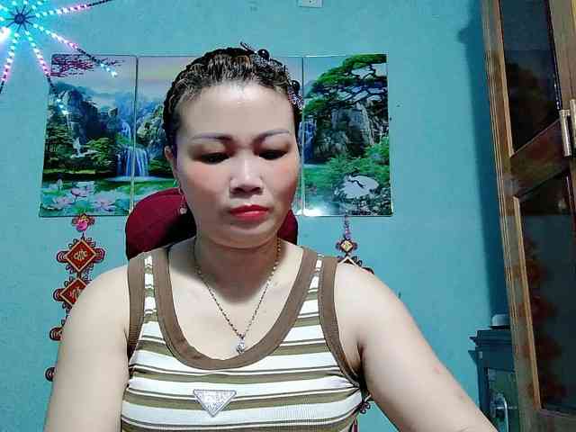 Linhanhsex2k webcam