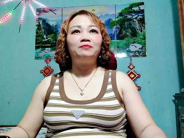 Linhanhsex2k webcam