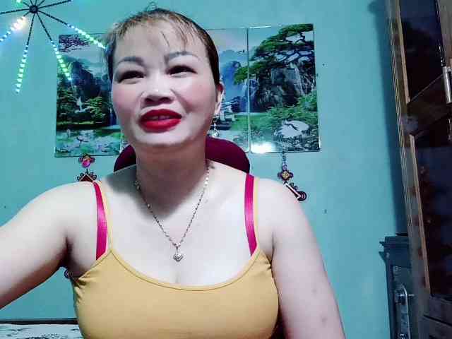 Linhanhsex2k webcam