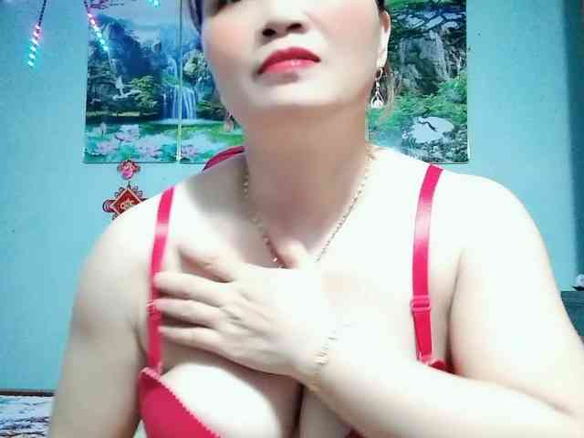 Linhanhsex2k webcam
