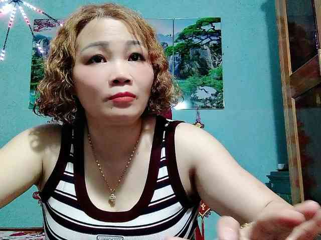 Linhanhsex2k webcam