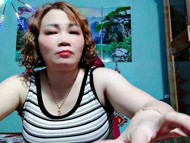 Linhanhsex2k webcam