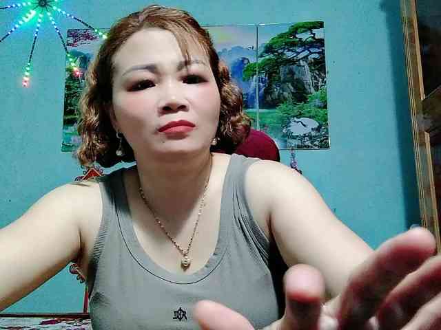 Linhanhsex2k webcam