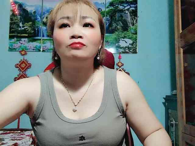 Linhanhsex2k webcam