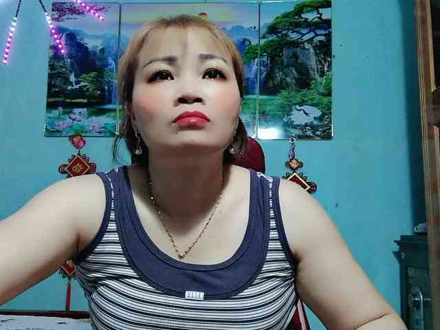 Linhanhsex2k webcam