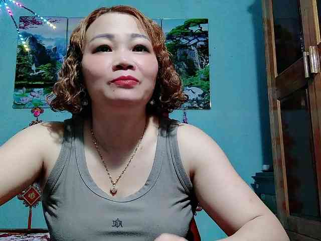 Linhanhsex2k webcam