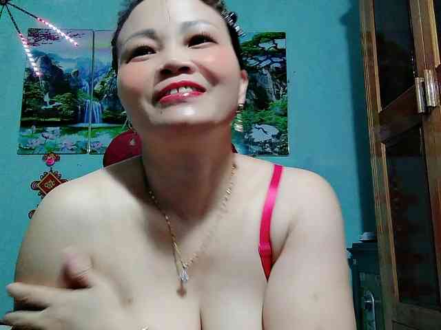 Linhanhsex2k webcam