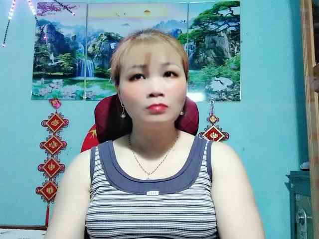Linhanhsex2k webcam