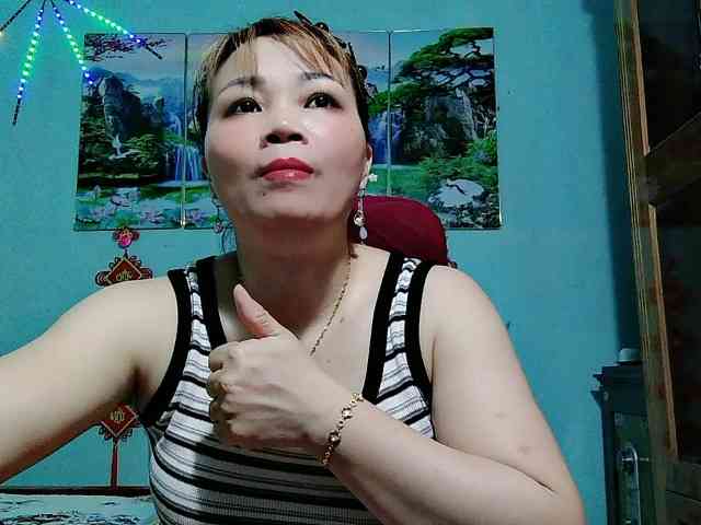 Linhanhsex2k webcam