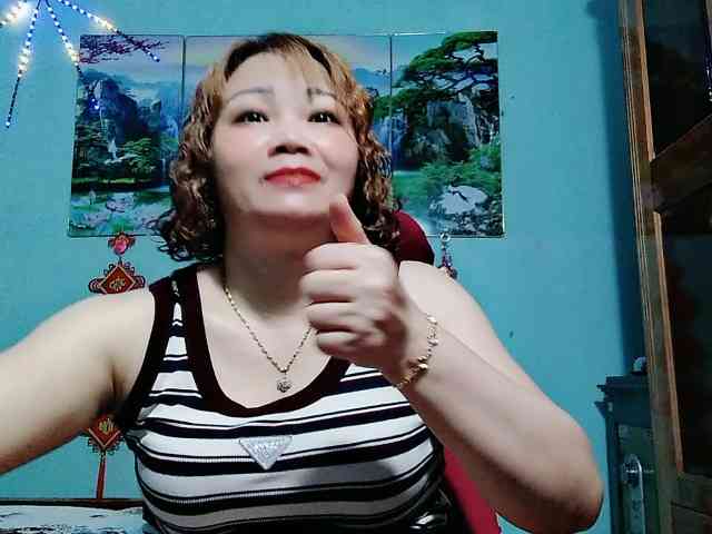 Linhanhsex2k webcam