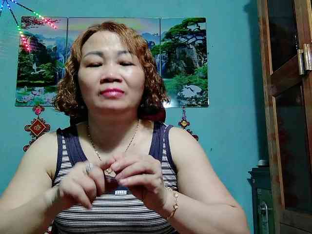Linhanhsex2k webcam