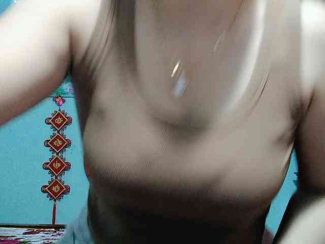 Linhanhsex2k webcam