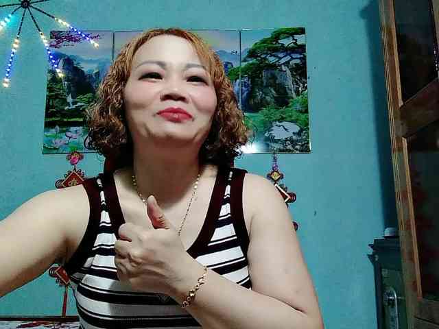 Linhanhsex2k webcam