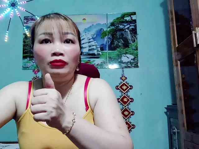 Linhanhsex2k webcam