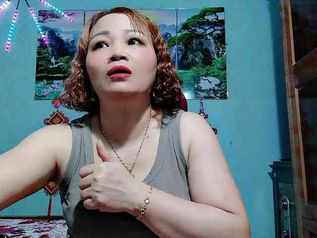 Linhanhsex2k webcam