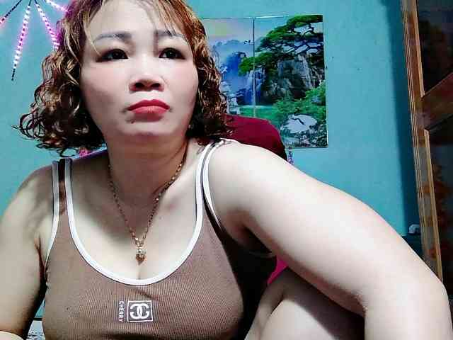 Linhanhsex2k webcam