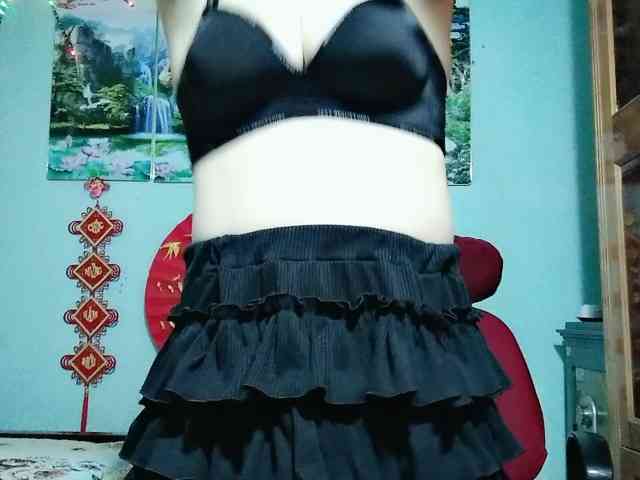 Linhanhsex2k webcam