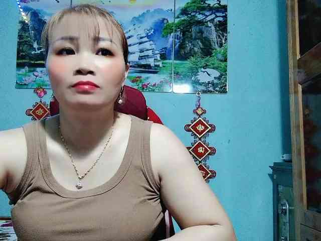 Linhanhsex2k webcam
