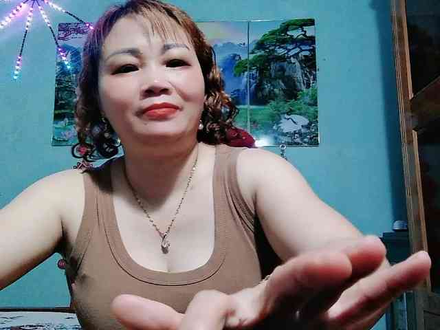 Linhanhsex2k webcam