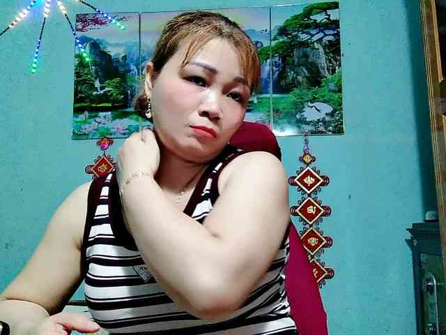 Linhanhsex2k Live Webcam on BongaCams