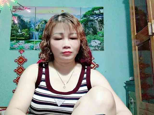 Linhanhsex2k webcam