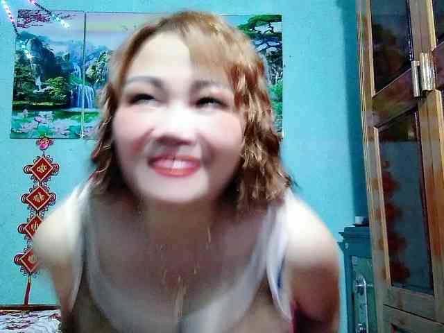 Linhanhsex2k webcam