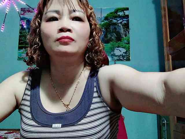 Linhanhsex2k webcam