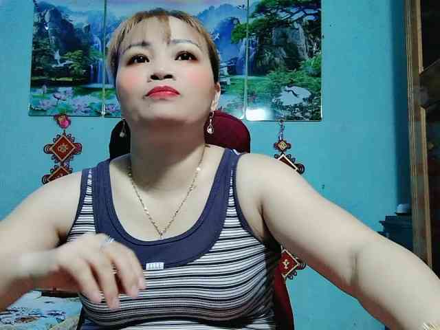 Linhanhsex2k webcam