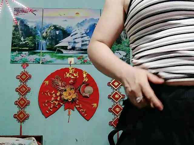 Linhanhsex2k Live Webcam on BongaCams