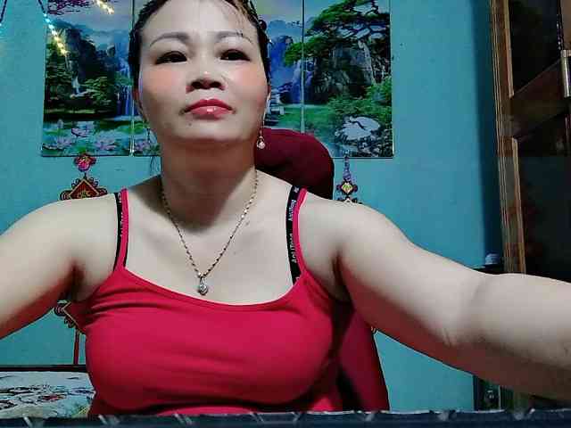 Linhanhsex2k webcam