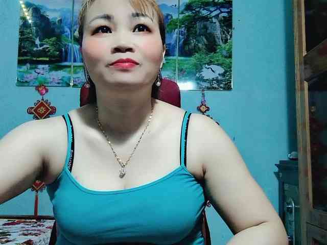Linhanhsex2k webcam