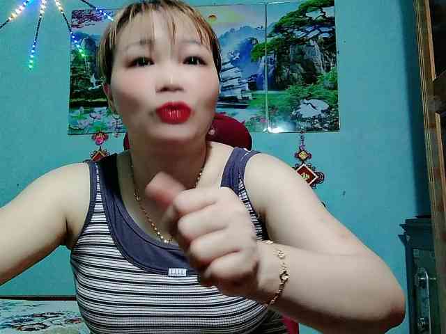 Linhanhsex2k webcam