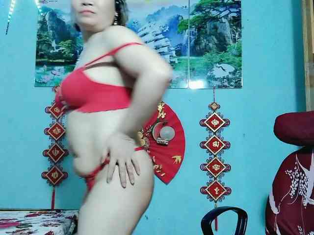 Linhanhsex2k Live Webcam on BongaCams