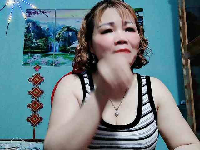 Linhanhsex2k webcam