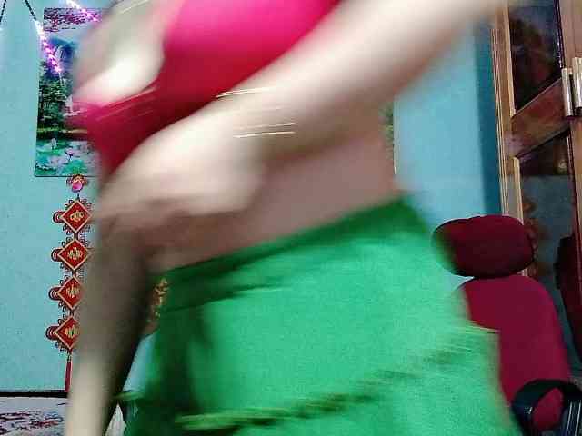 Linhanhsex2k webcam