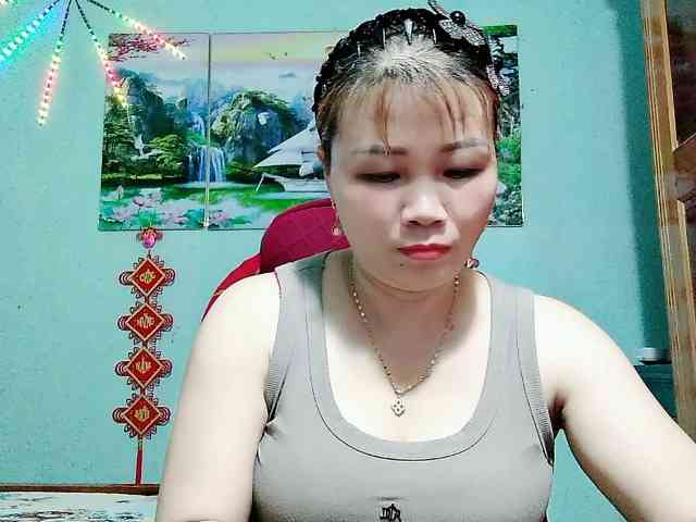 Linhanhsex2k webcam