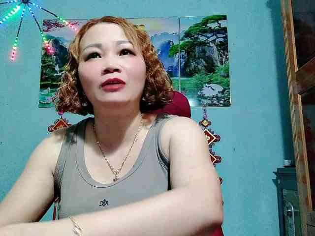 Linhanhsex2k webcam