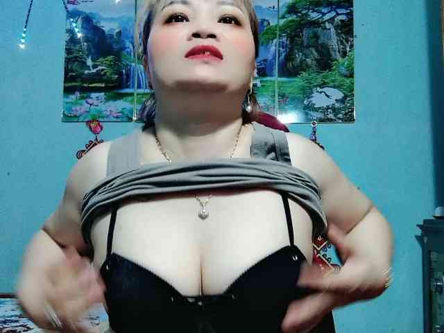 Linhanhsex2k webcam