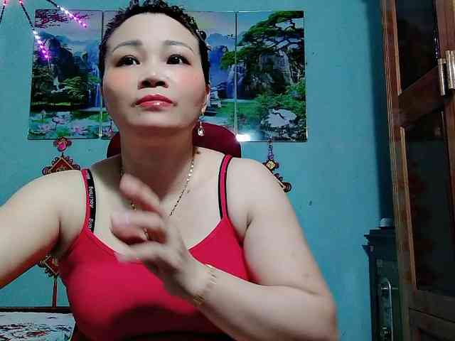 Linhanhsex2k webcam