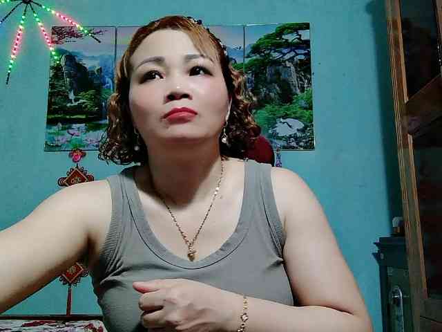 Linhanhsex2k webcam
