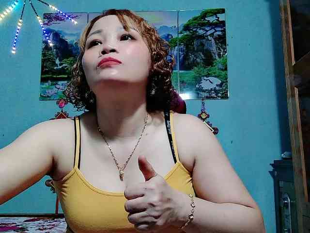 Linhanhsex2k webcam
